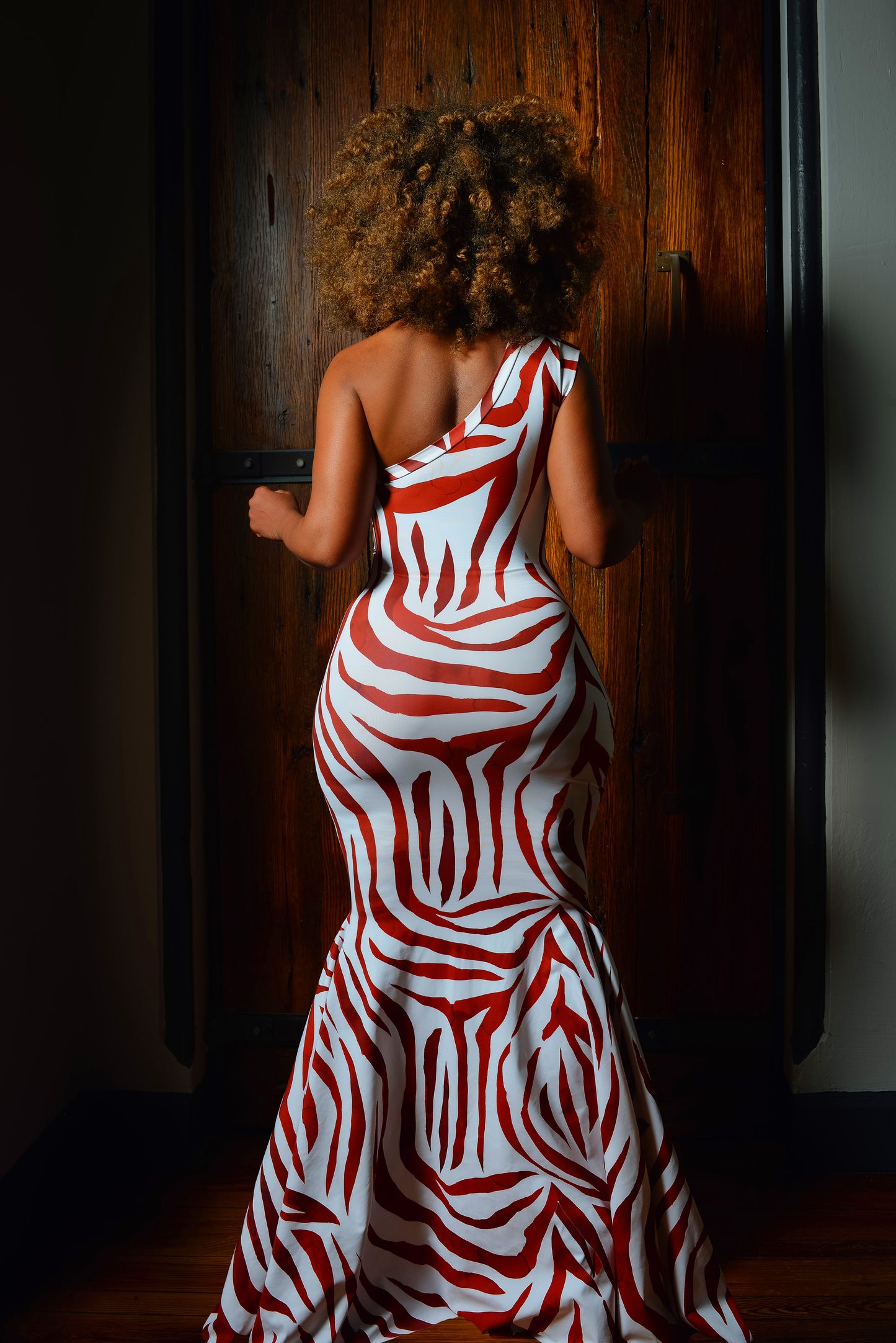 :: select :: copper zebra one-shoulder fishtail