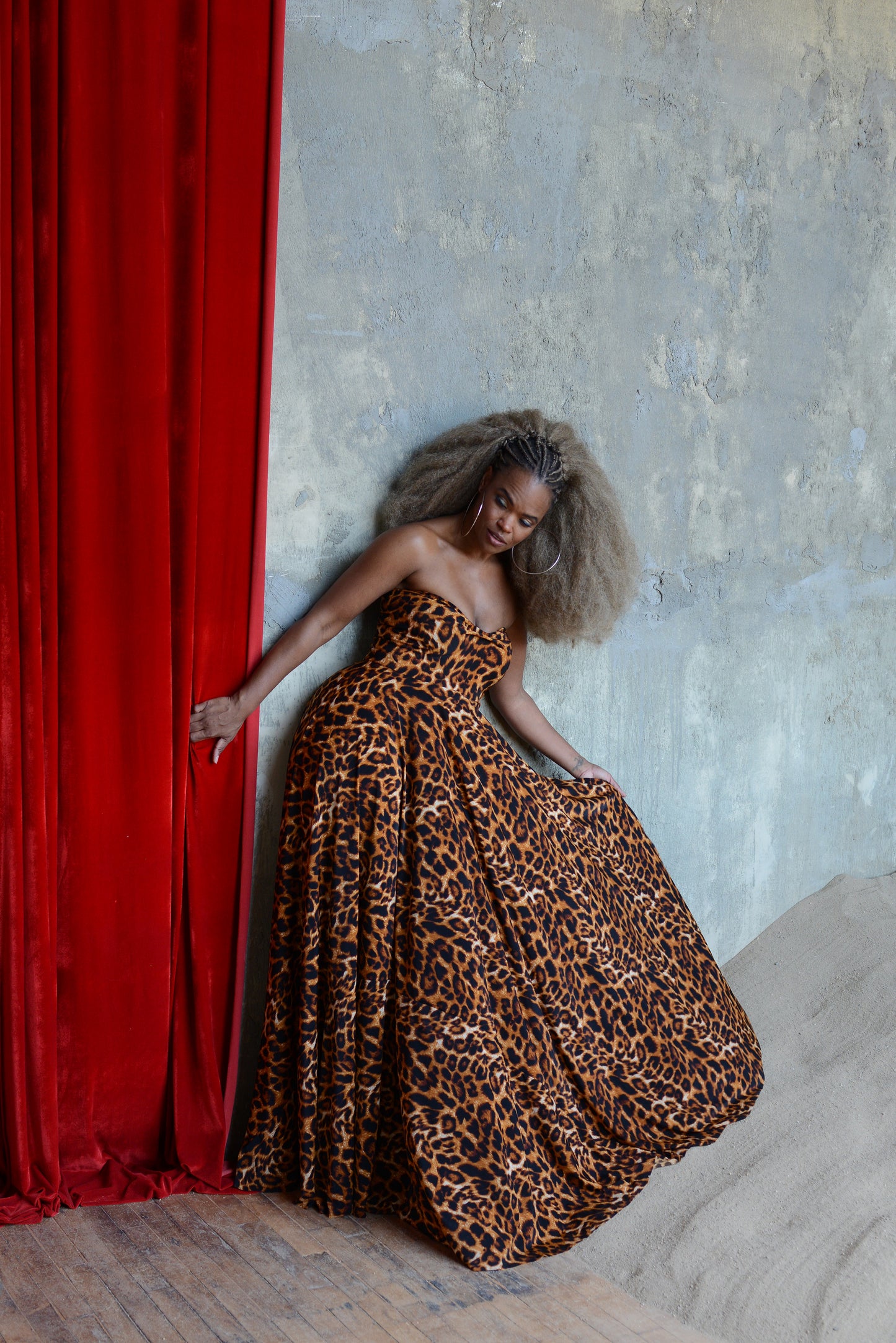 posh leopard strapless bodice