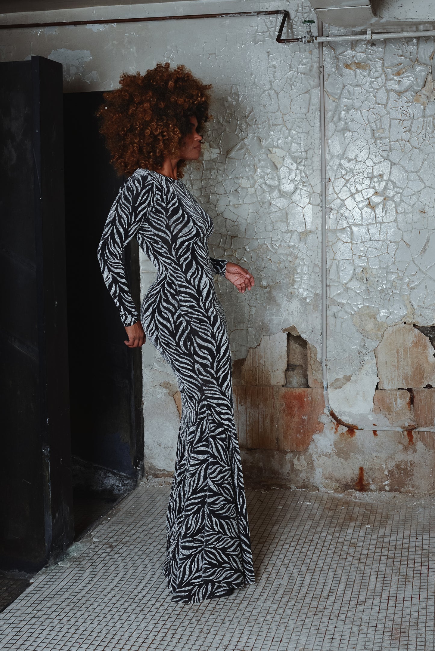 :: select :: fancy zebra long sleeve fishtail