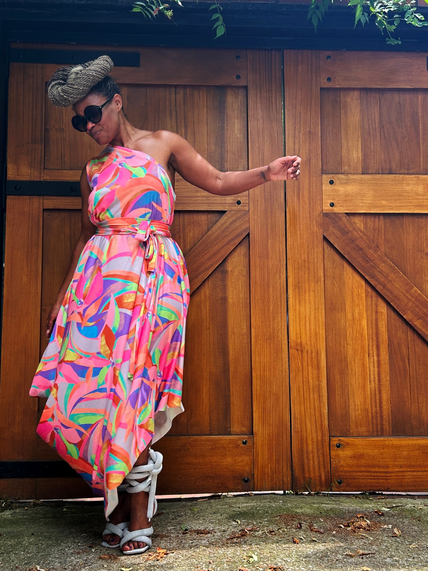 :: select :: neon one-shoulder drape