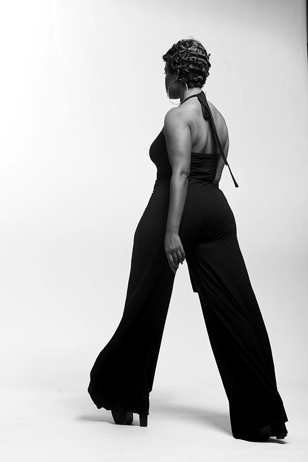 :: select :: halter jumper