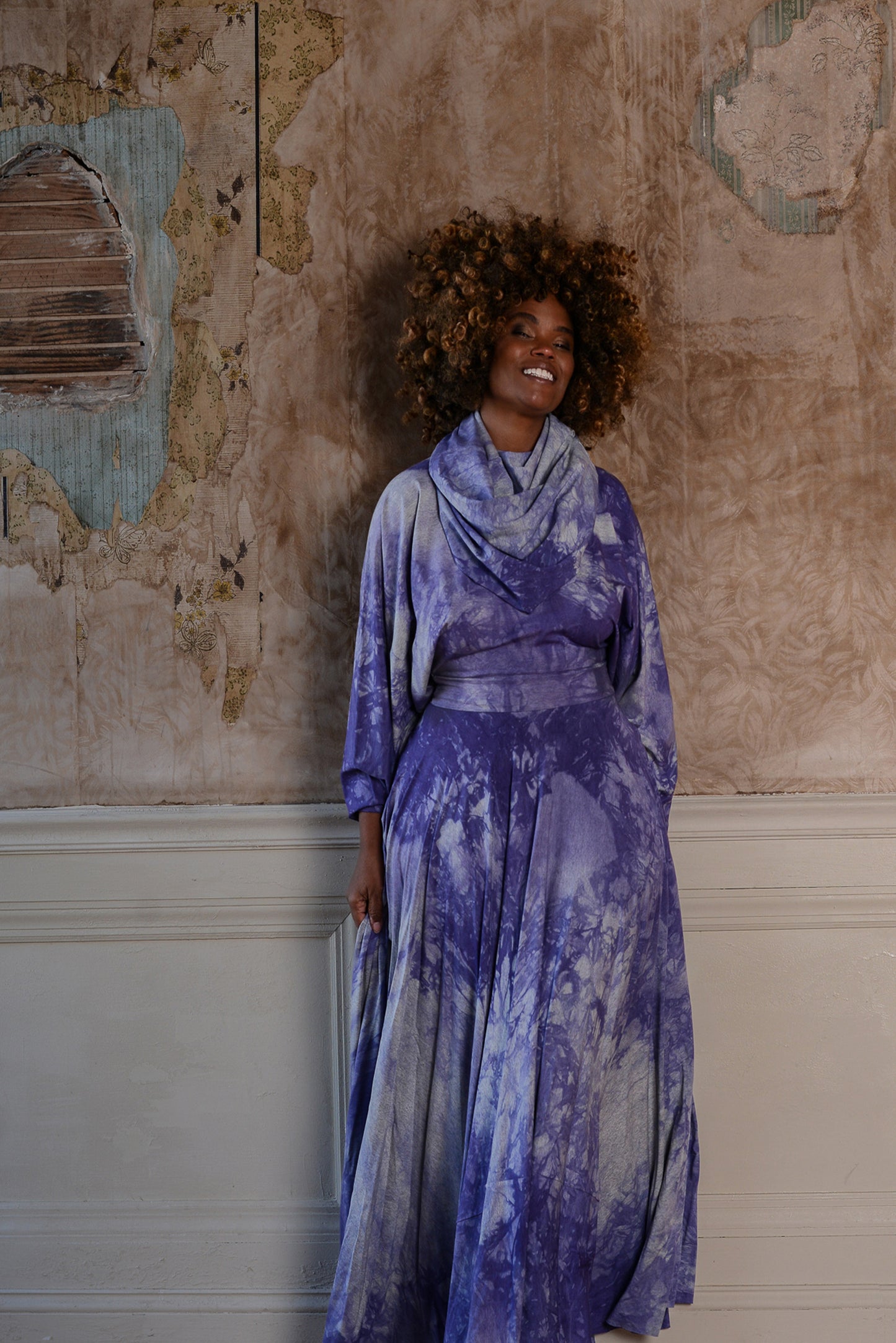 :: select :: long sleeve tie-dyed 'i have a job' w/ cowl