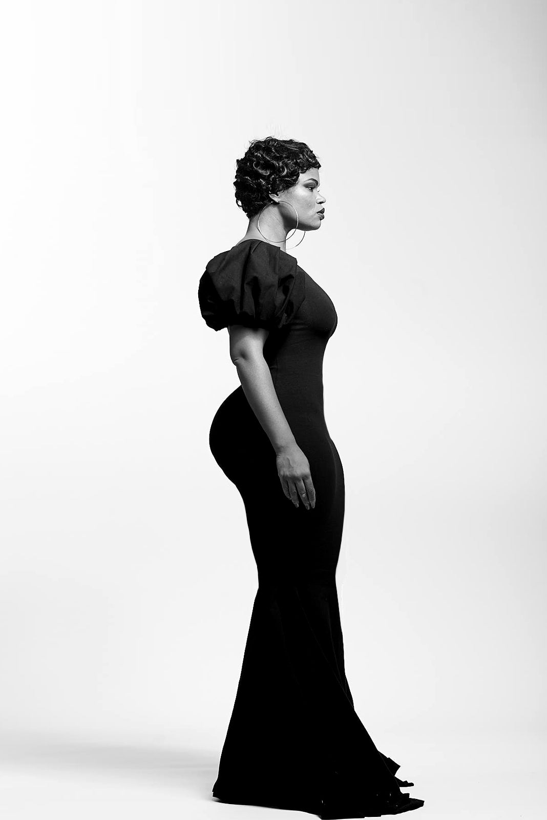 one-shoulder puff fishtail