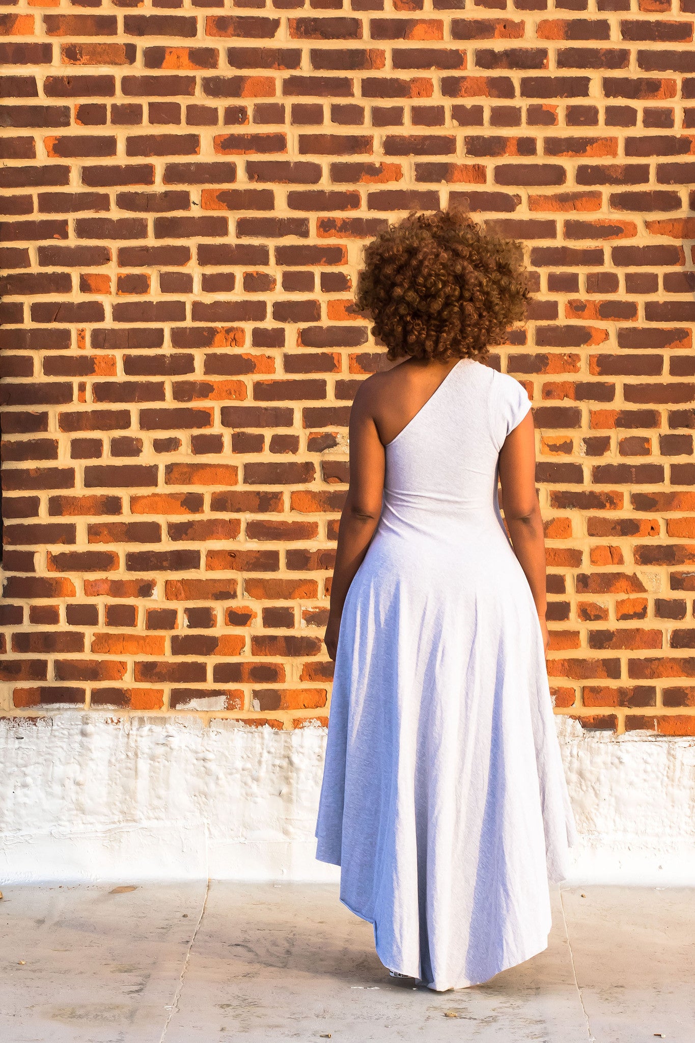 one-shoulder puff