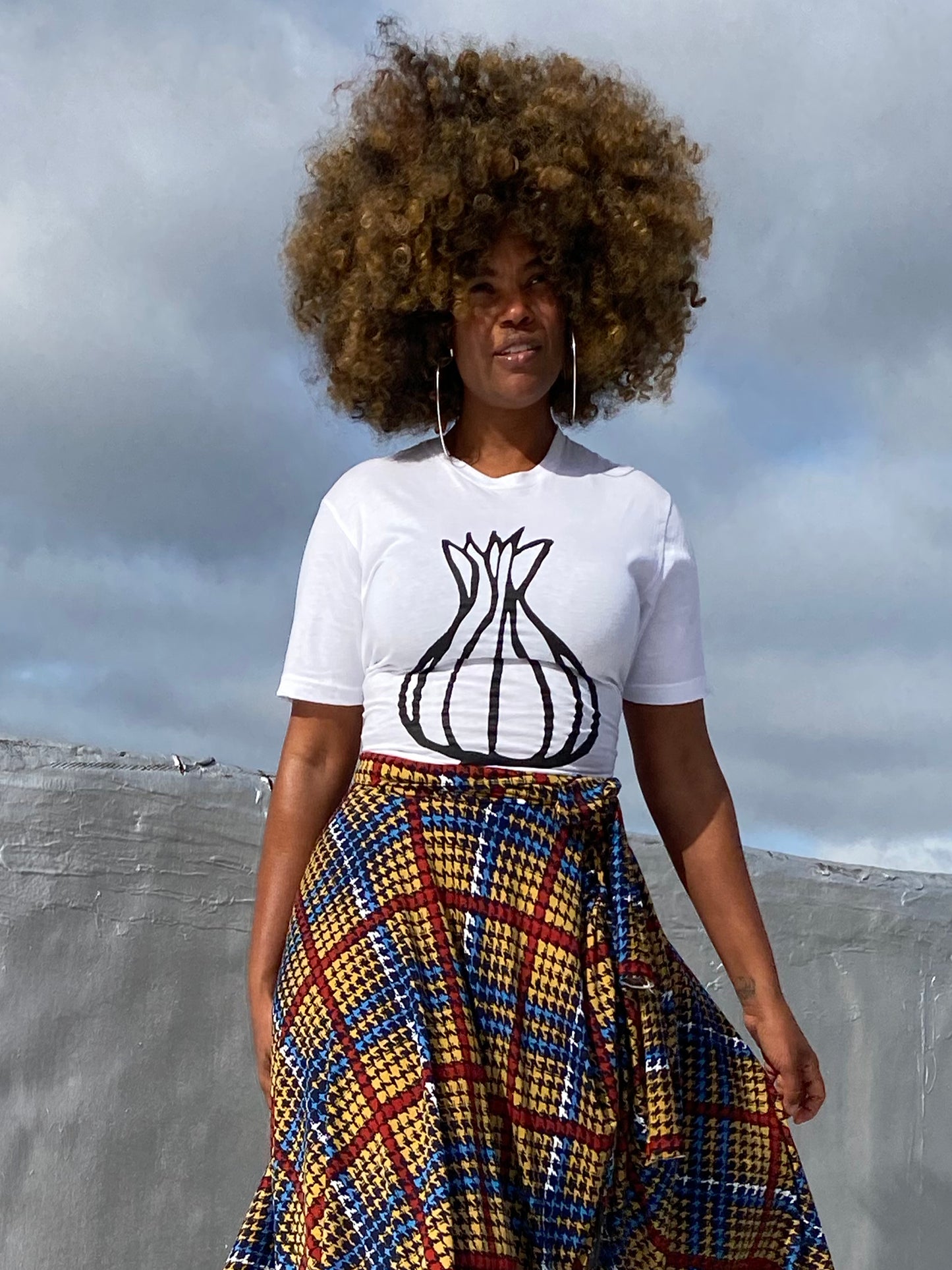 :: select :: onion logo t-shirt