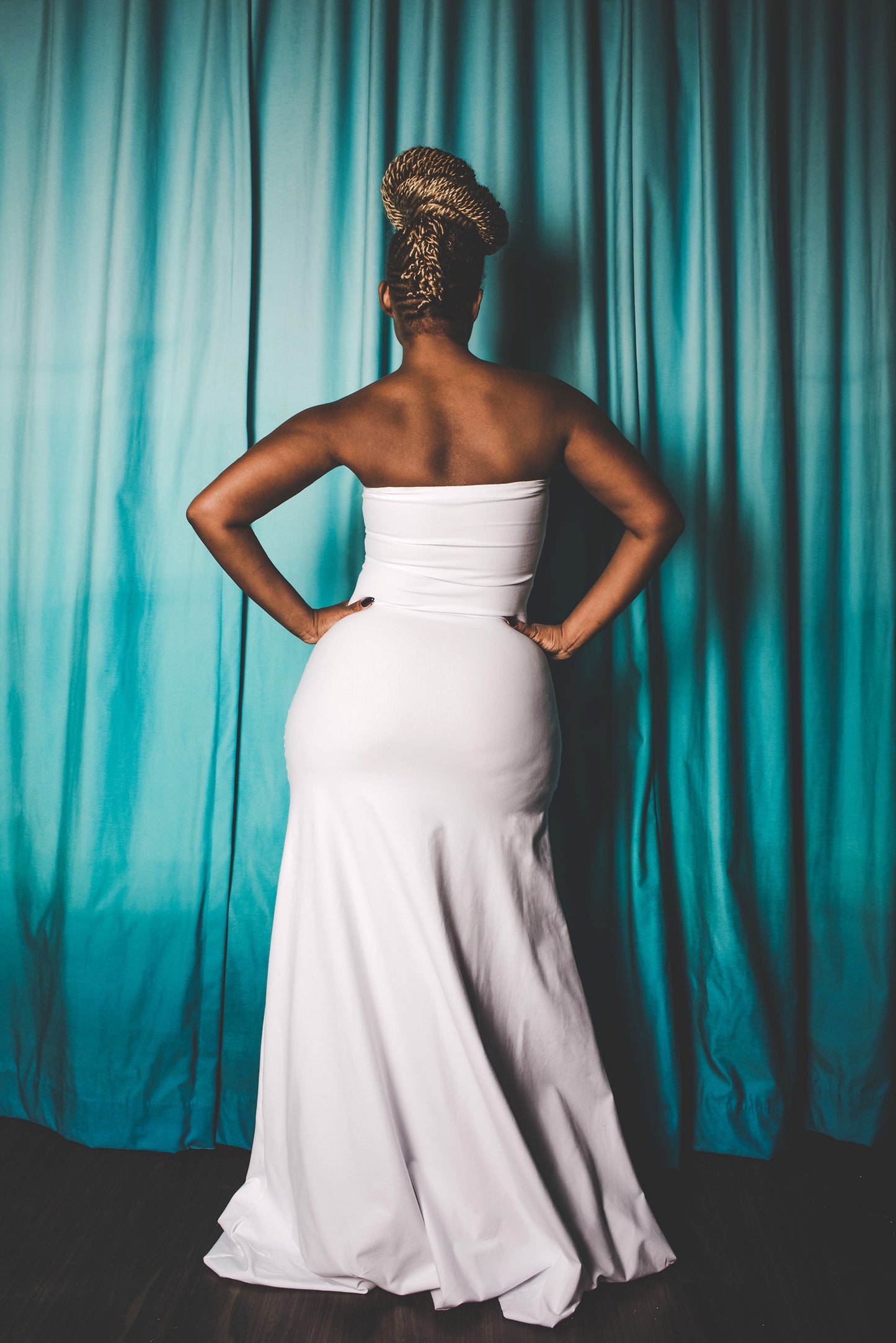 strapless dress