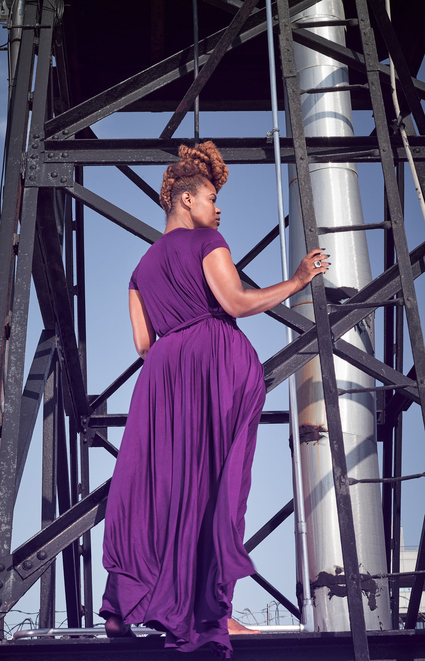 cap sleeve v-neck dress