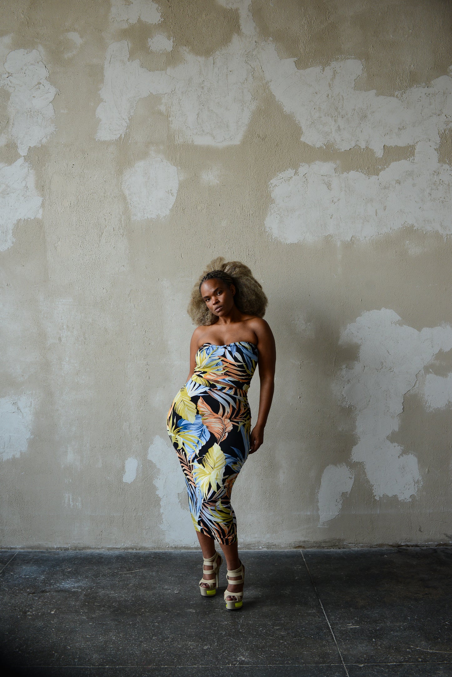 floral print strapless cutout pencil
