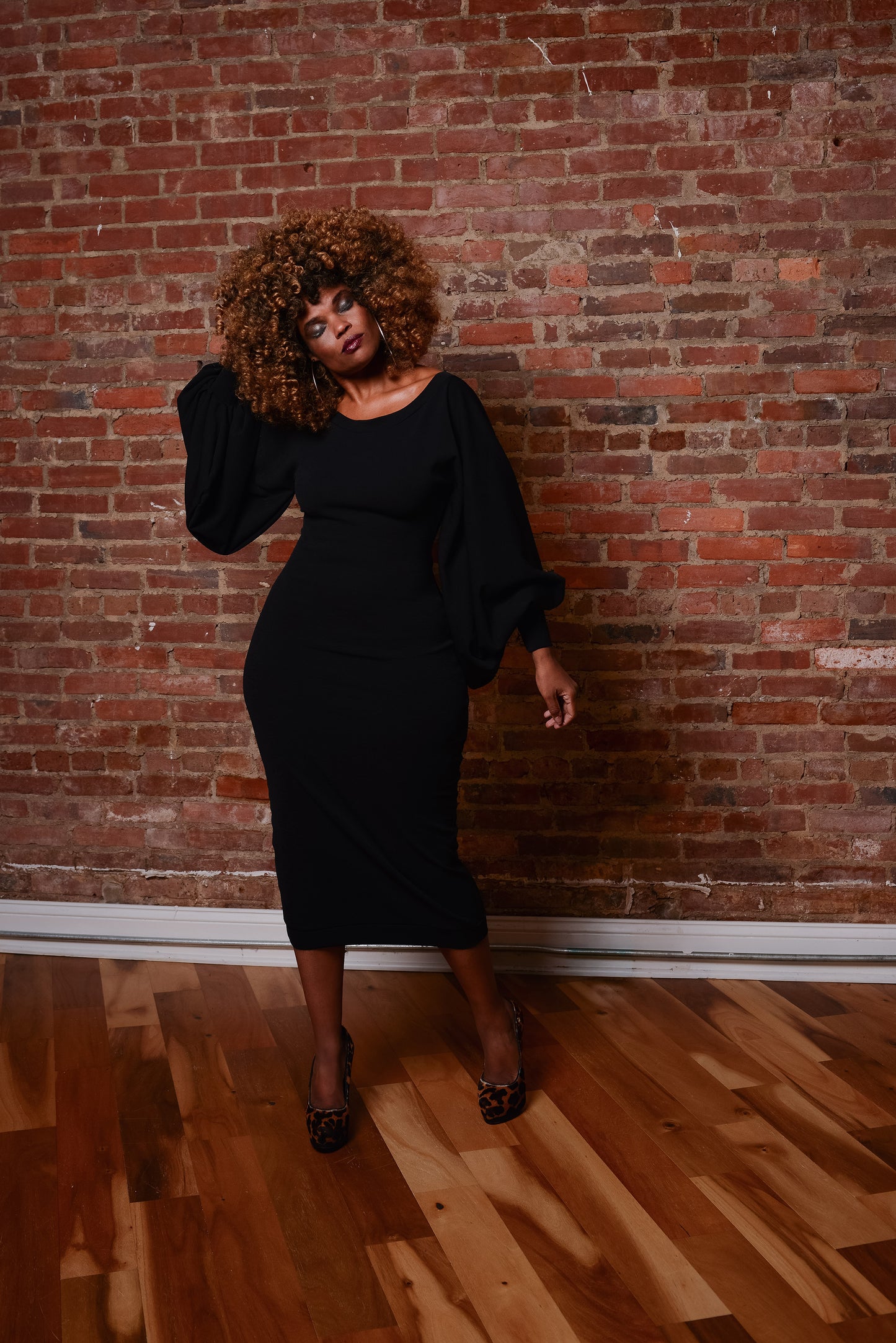 bishop sleeve pencil