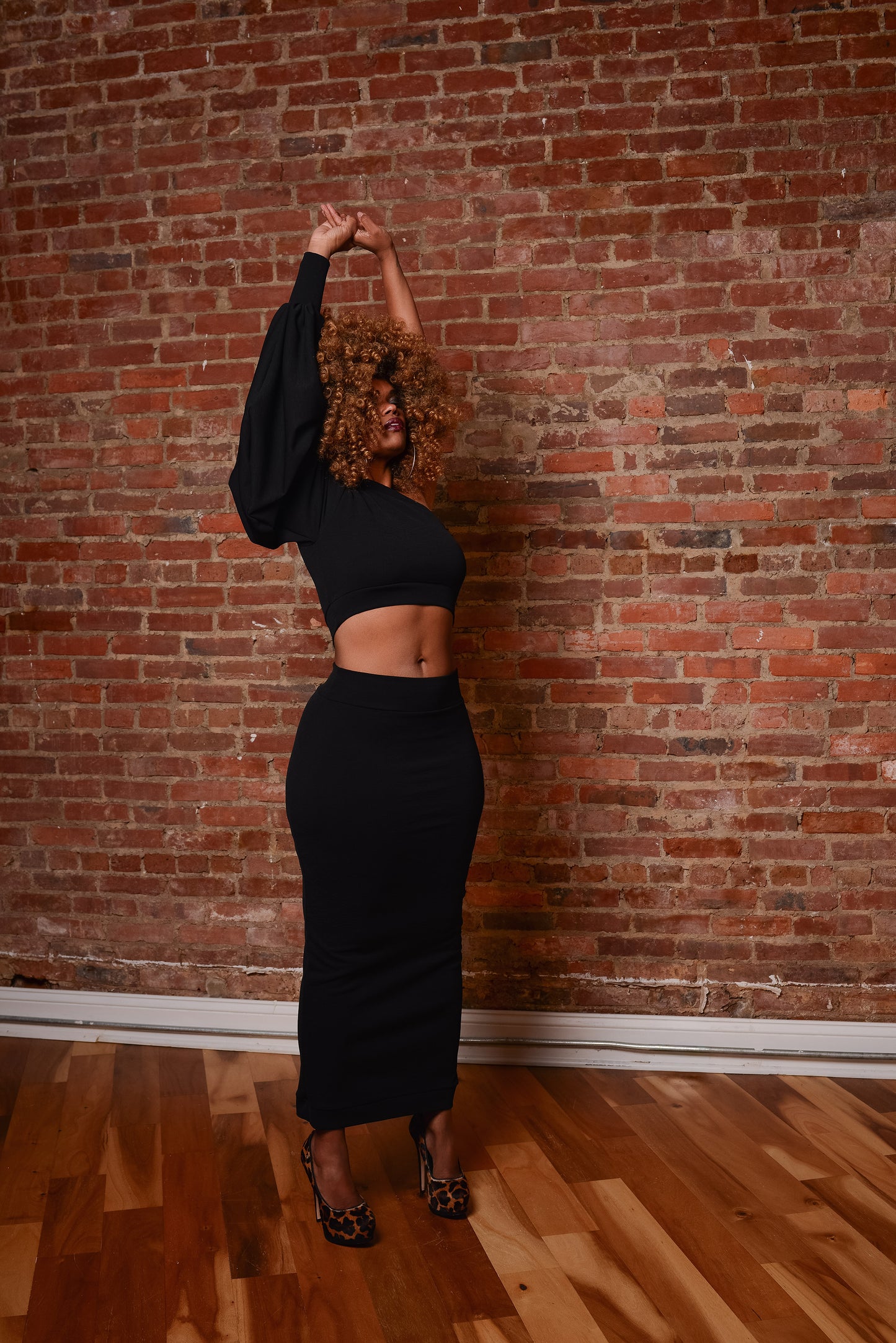 bishop sleeve one-shoulder crop + pencil skirt