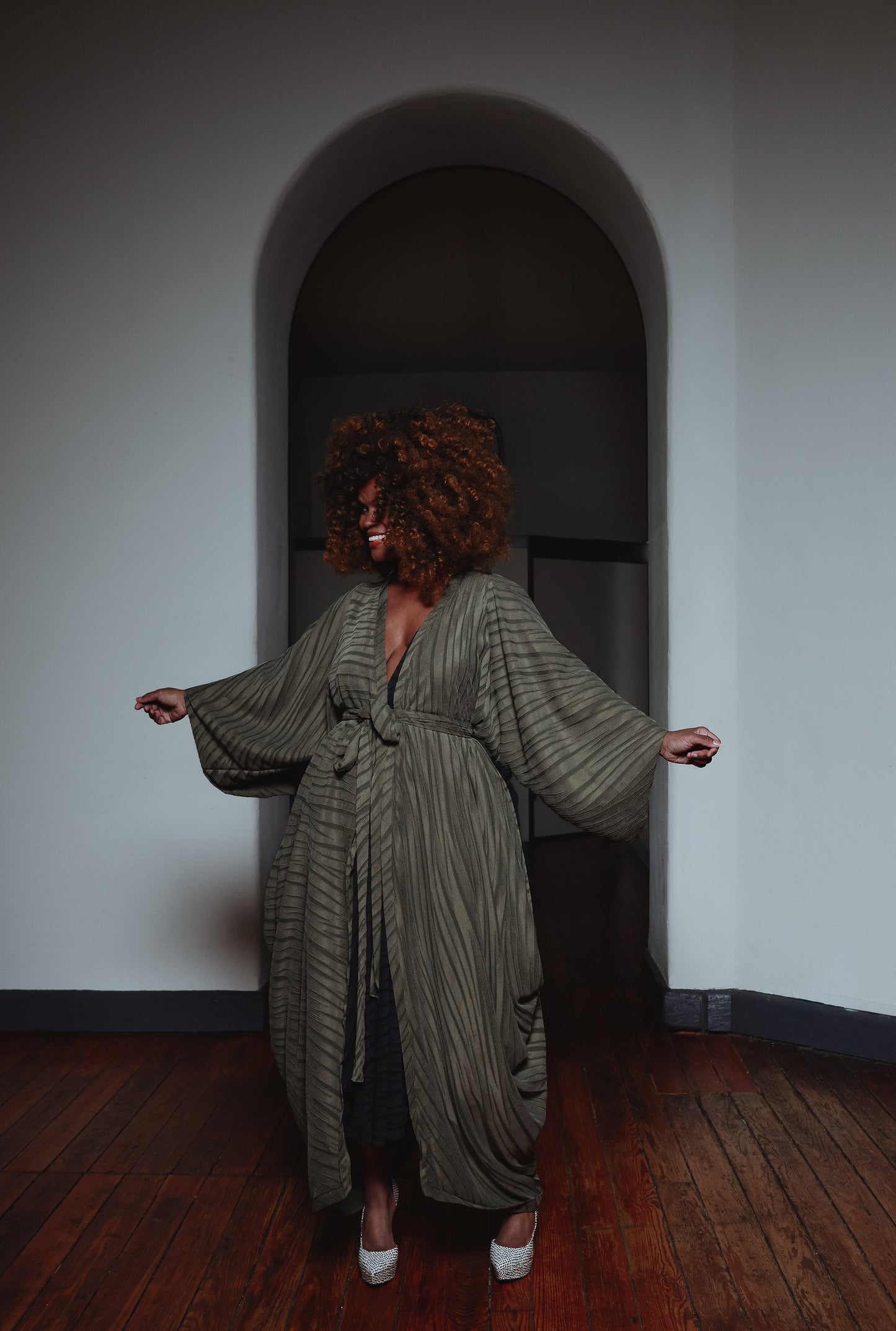 :: day twelve ::  joosy burnout plissé drape duster