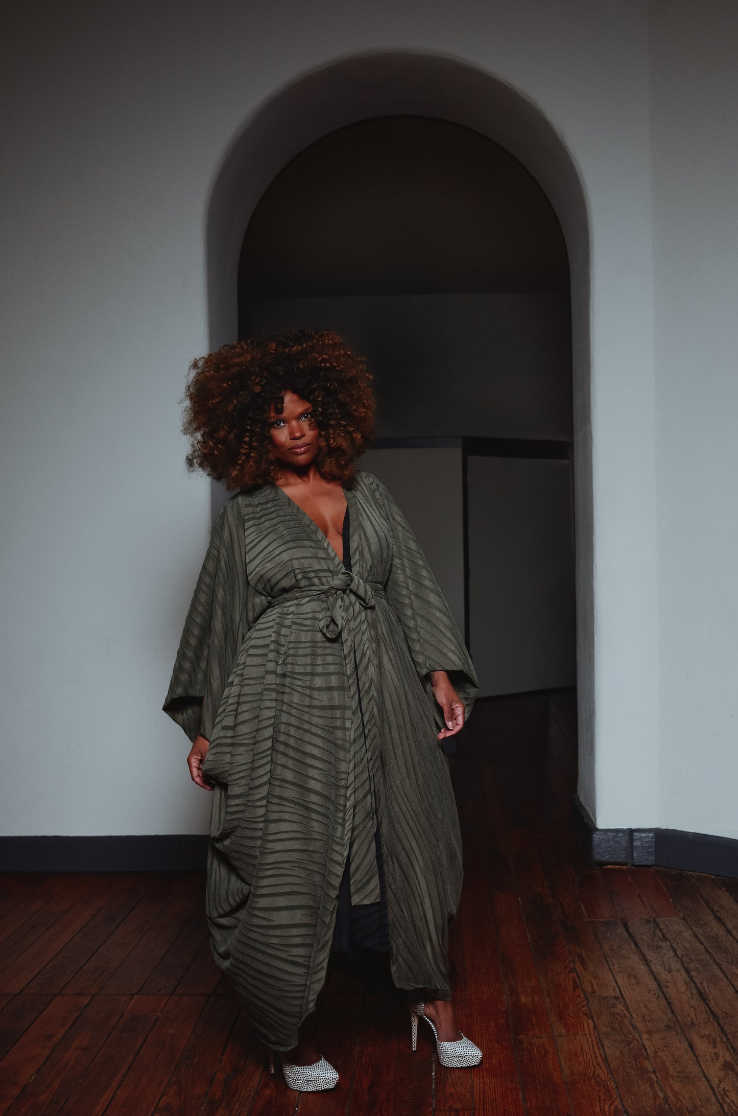 :: day twelve ::  joosy burnout plissé drape duster
