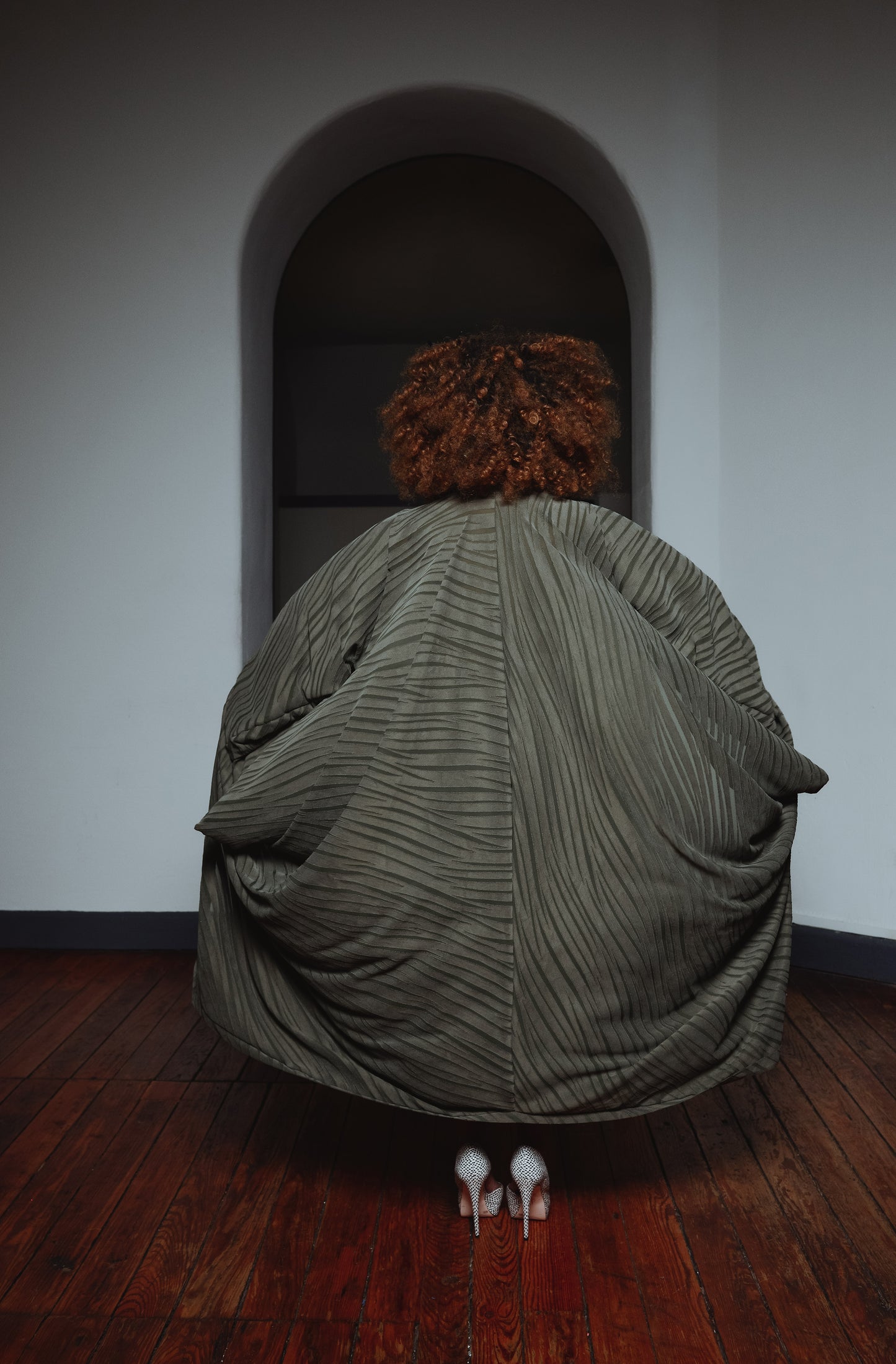 :: day twelve ::  joosy burnout plissé drape duster