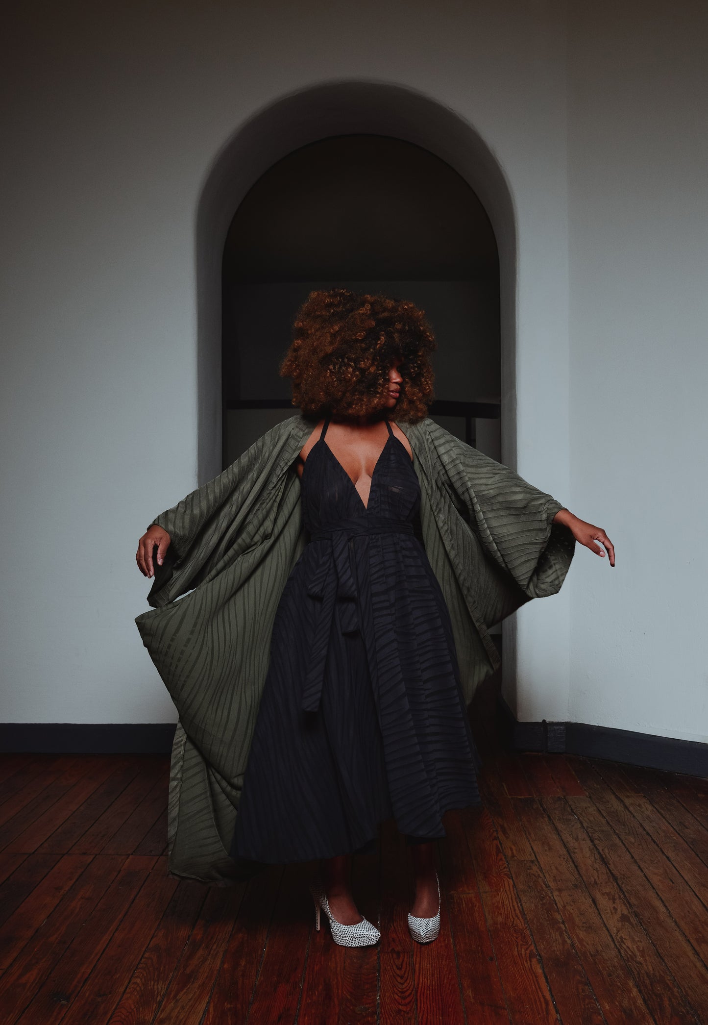 :: day twelve ::  joosy burnout plissé drape duster