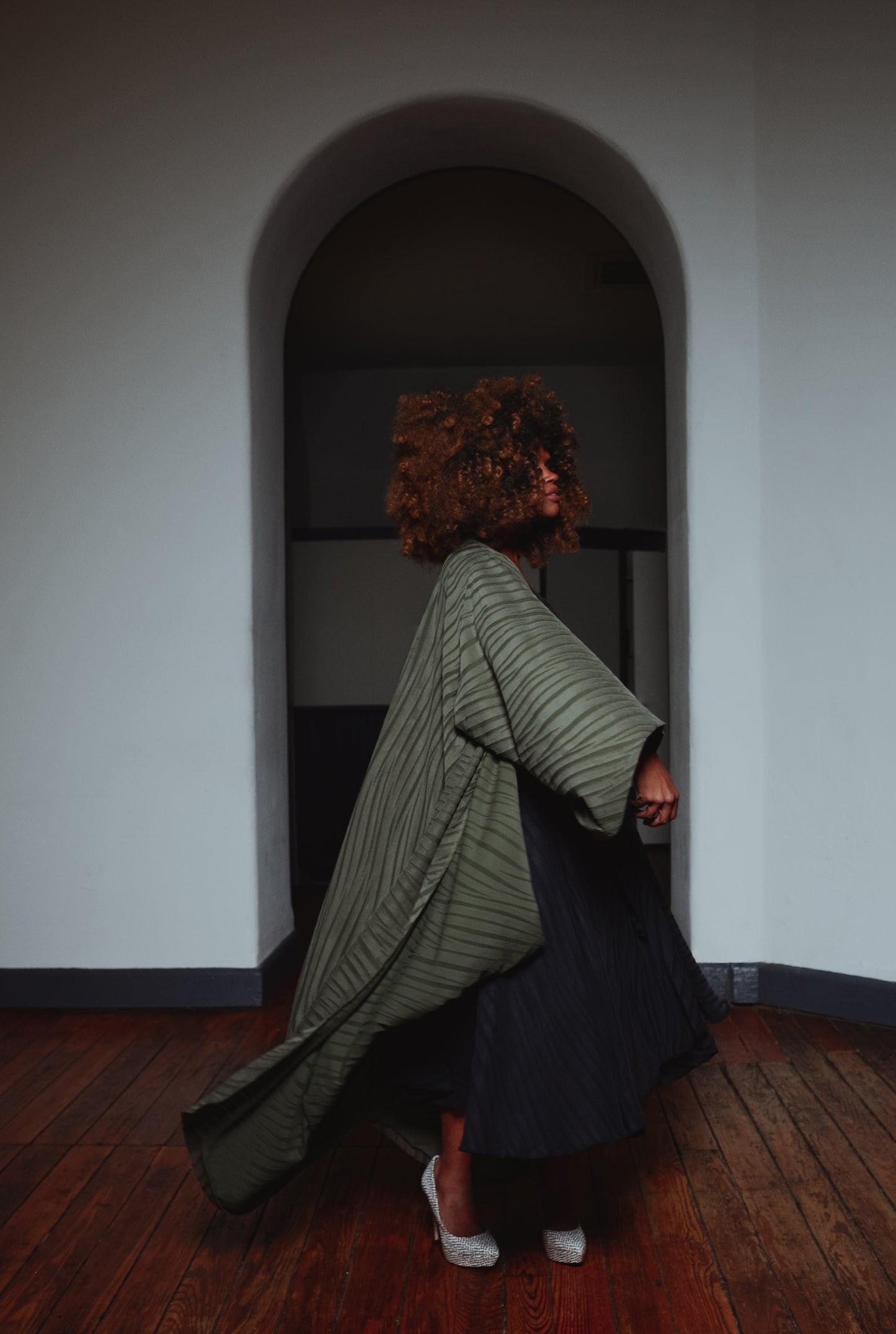 :: day twelve ::  joosy burnout plissé drape duster