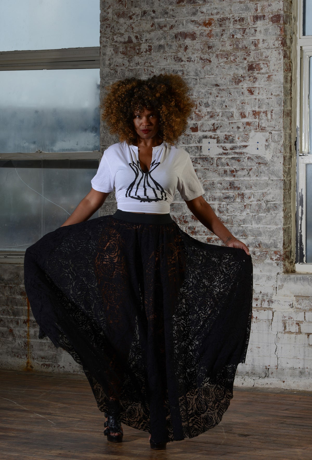 :: select :: lace skirt