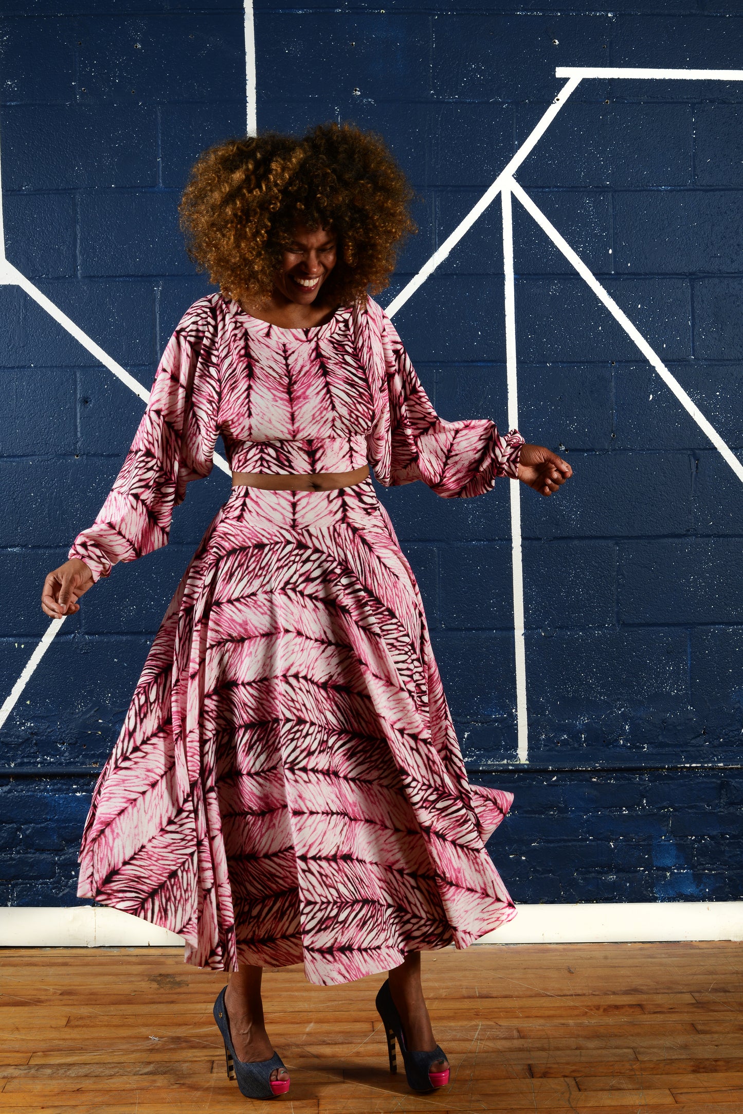 :: day twenty-four :: trail print ls slope crop + tea skirt