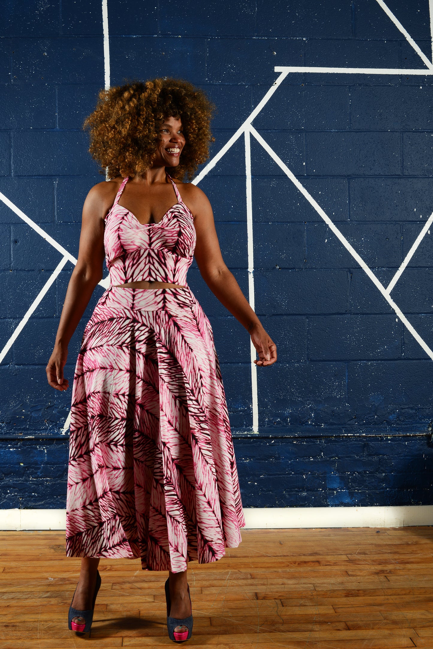 :: day twenty-four :: trail print halter crop + tea skirt