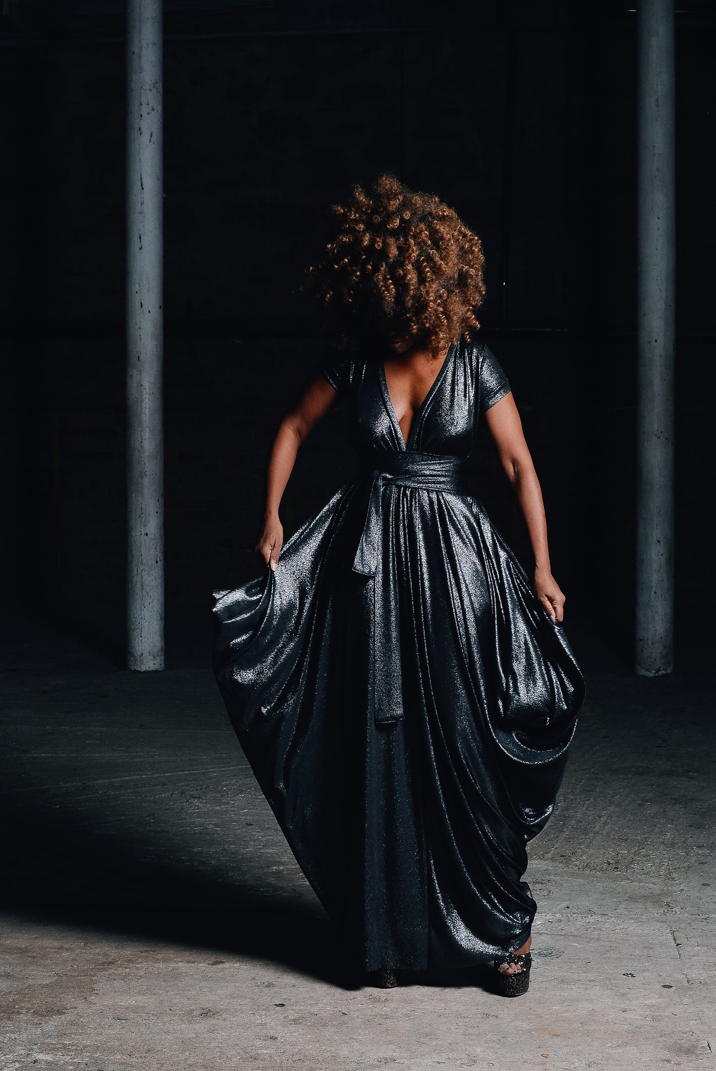 :: day eighteen :: sparkle thief black drape