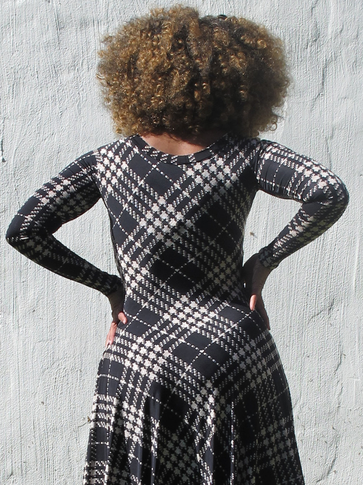 :: select :: tartan long sleeve crew neck