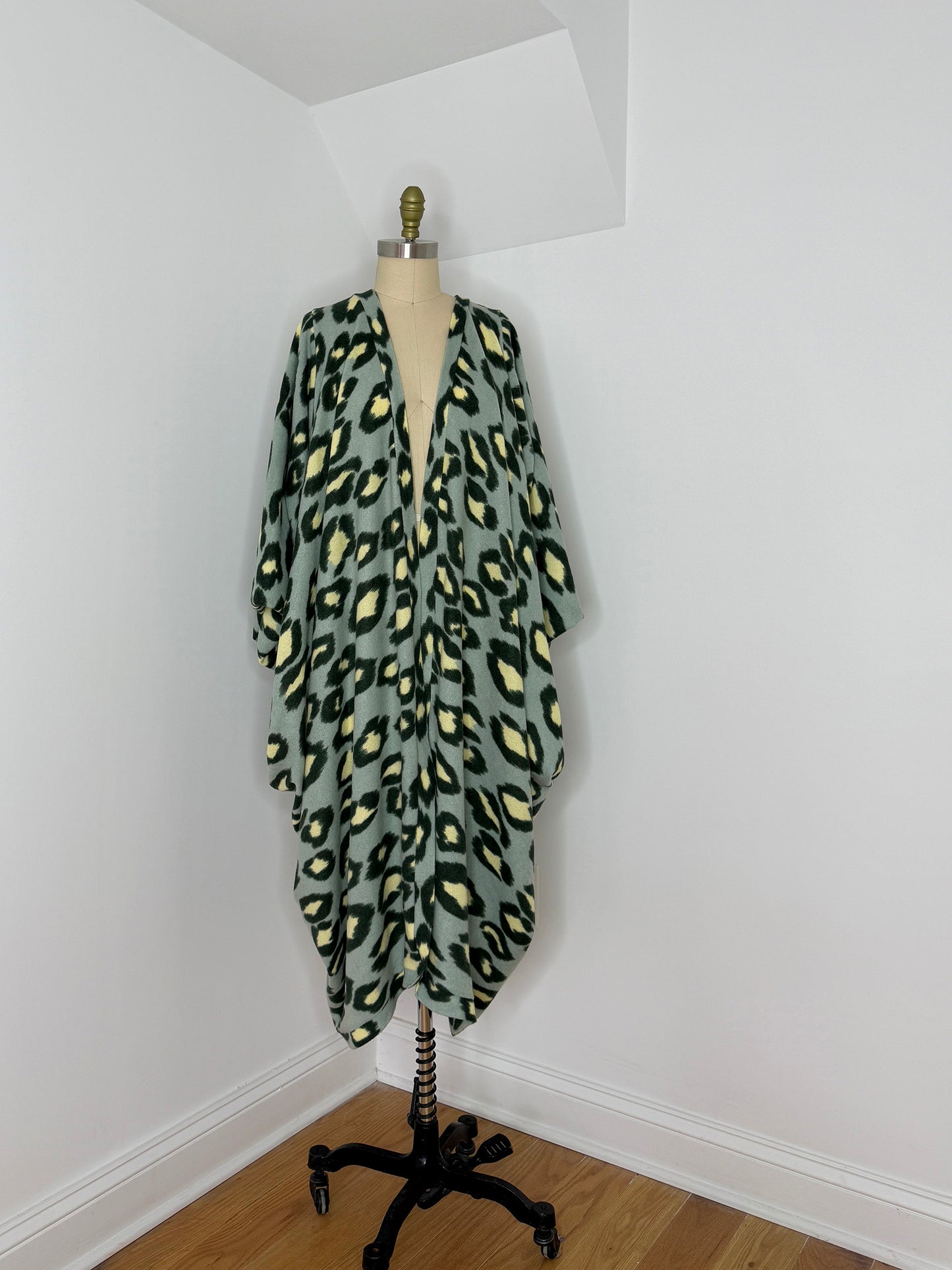 :: fire :: cozy imaginary animal print duster - green