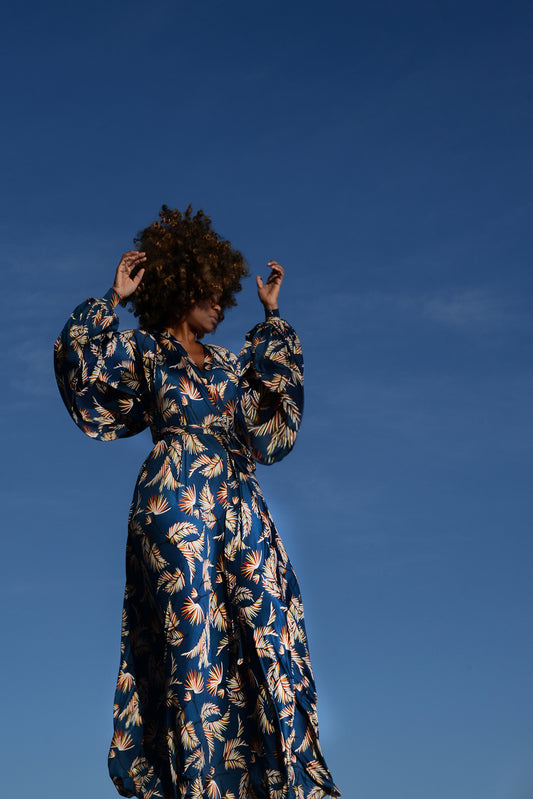 frond print bishop sleeve puff wrap dress